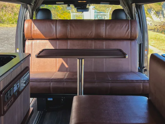 Camper HIACE Black